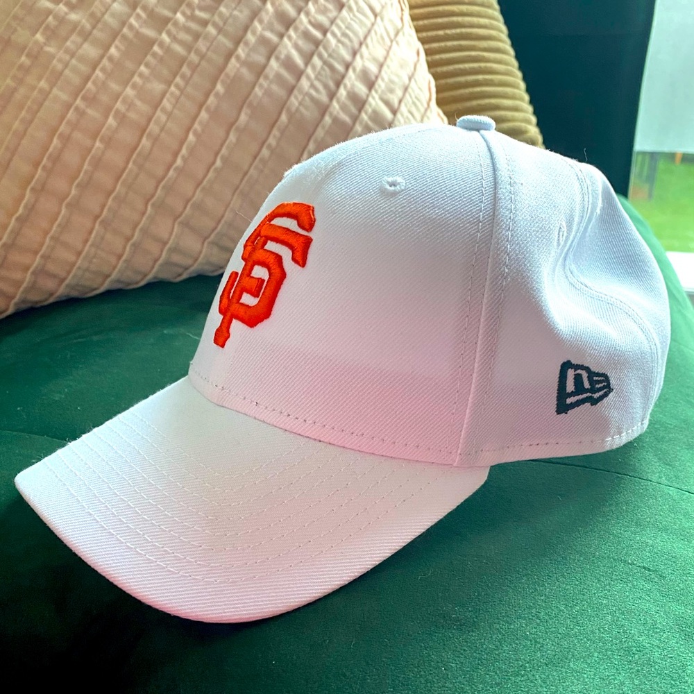 MLB GIANTS CAP (new!)